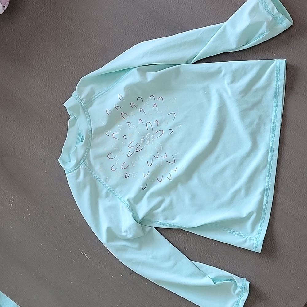 TNF dry fit shirt